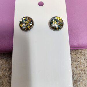 Uv resin earrings